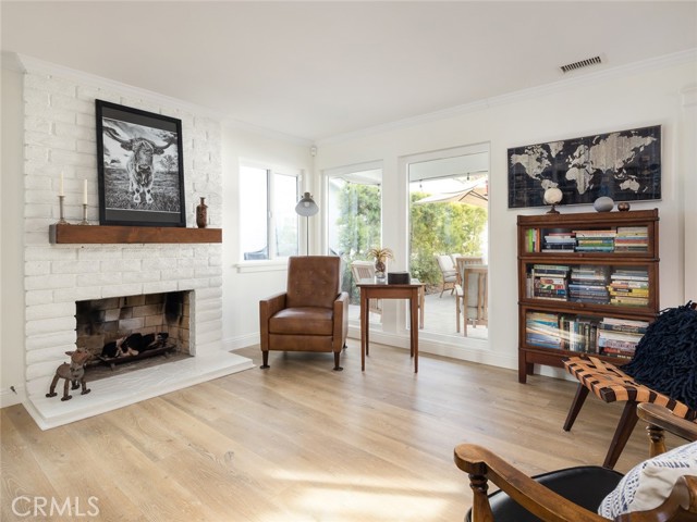 816 Knob Hill Avenue, Redondo Beach, California 90277, 3 Bedrooms Bedrooms, ,2 BathroomsBathrooms,Residential,Sold,Knob Hill,SB21051287