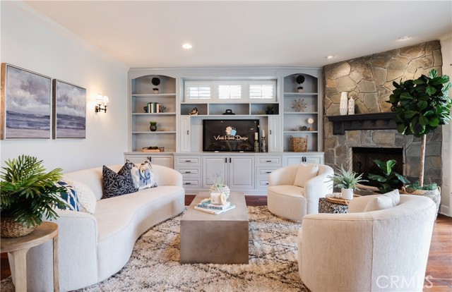 653 36th Street, Manhattan Beach, California 90266, 5 Bedrooms Bedrooms, ,5 BathroomsBathrooms,Residential,Sold,36th,SB21097306