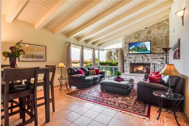 2115 Via Visalia, Palos Verdes Estates, California 90274, 3 Bedrooms Bedrooms, ,2 BathroomsBathrooms,Residential,Sold,Via Visalia,PV18145960