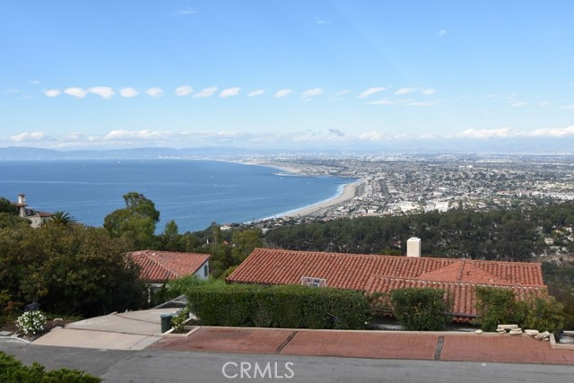 965 Via Rincon, Palos Verdes Estates, California 90274, 3 Bedrooms Bedrooms, ,1 BathroomBathrooms,Residential,Sold,Via Rincon,SB21106720