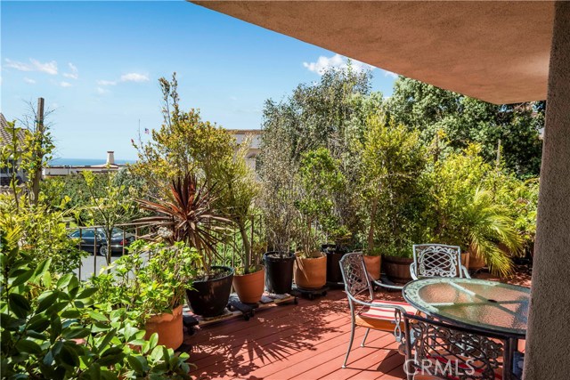 Garden Balcony off Living Room and Breakfast Room