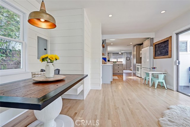 2306 Graham Avenue, Redondo Beach, California 90278, 2 Bedrooms Bedrooms, ,2 BathroomsBathrooms,Residential,Sold,Graham,SB18096314