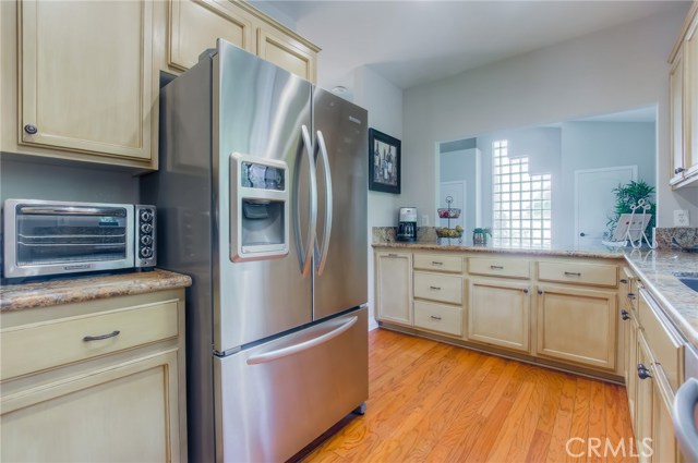 712 Beryl Street, Redondo Beach, California 90277, 4 Bedrooms Bedrooms, ,2 BathroomsBathrooms,Residential,Sold,Beryl,SB18099904