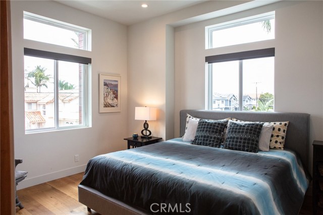 2108 Gates, Redondo Beach, California 90278, 4 Bedrooms Bedrooms, ,3 BathroomsBathrooms,Residential,Sold,Gates,SB20109277