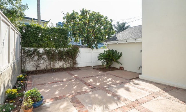2620 Palm Avenue, Manhattan Beach, California 90266, 5 Bedrooms Bedrooms, ,1 BathroomBathrooms,Residential,Sold,Palm,SB21011600