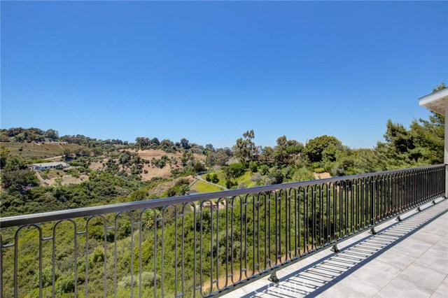 21 Martingale Drive, Rancho Palos Verdes, California 90275, 5 Bedrooms Bedrooms, ,3 BathroomsBathrooms,Residential,Sold,Martingale,SB20171957