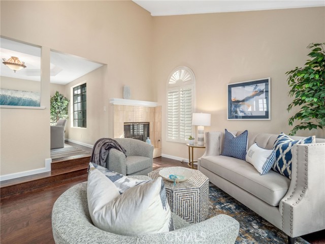 Living room, dining room