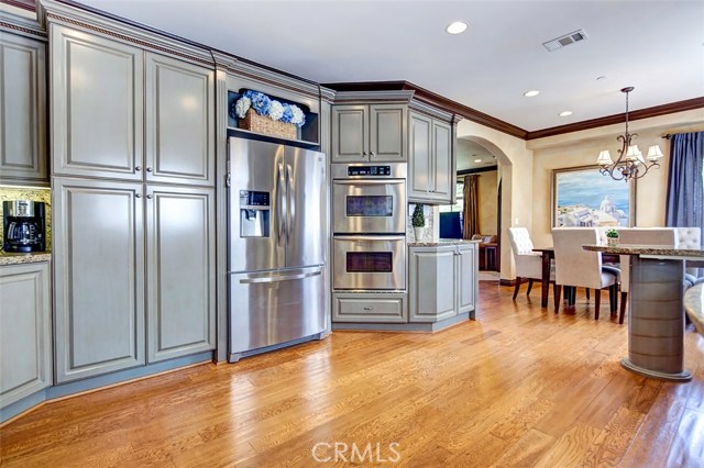 511 N Maria Avenue, Redondo Beach, California 90277, 4 Bedrooms Bedrooms, ,2 BathroomsBathrooms,Residential,Sold,N Maria,SB17103016