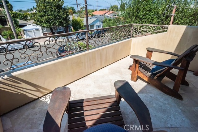3516 Pacific Avenue, Manhattan Beach, California 90266, 5 Bedrooms Bedrooms, ,3 BathroomsBathrooms,Residential,Sold,Pacific,SB20211450