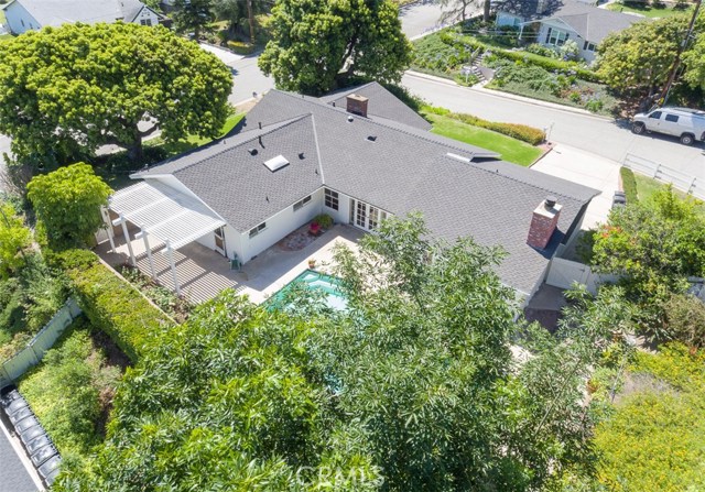 2215 Potrillo Road, Rolling Hills Estates, California 90274, 3 Bedrooms Bedrooms, ,2 BathroomsBathrooms,Residential,Sold,Potrillo,SB17073978