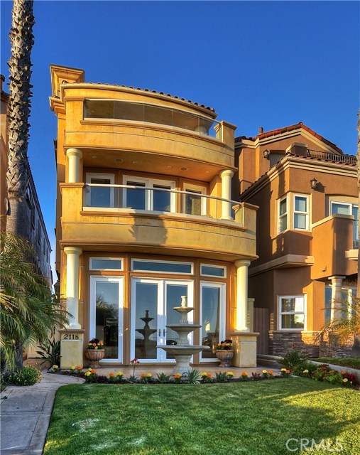 Photo of 2118 Pacific Coast Highway, Huntington Beach, CA 92648