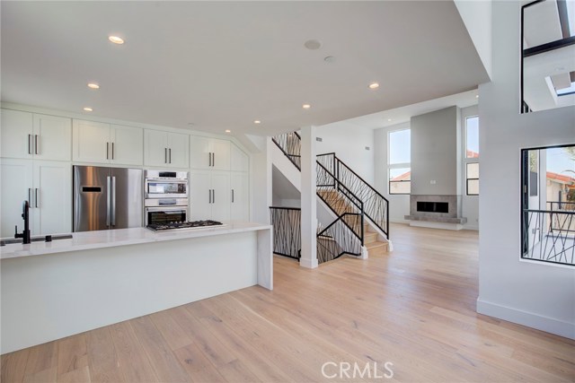 2004 Grant Avenue, Redondo Beach, California 90278, 4 Bedrooms Bedrooms, ,4 BathroomsBathrooms,Residential,Sold,Grant,PV19036336