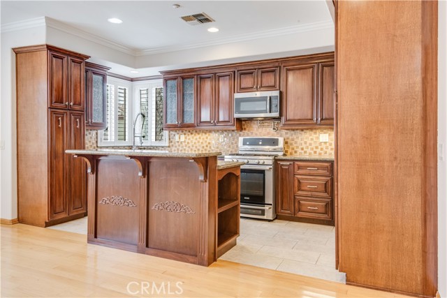 511 Maria Avenue, Redondo Beach, California 90277, 3 Bedrooms Bedrooms, ,2 BathroomsBathrooms,Residential,Sold,Maria,SB21161017
