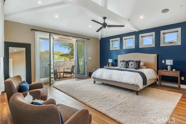 2113 Chestnut Avenue, Manhattan Beach, California 90266, 5 Bedrooms Bedrooms, ,5 BathroomsBathrooms,Residential,Sold,Chestnut,SB20195476