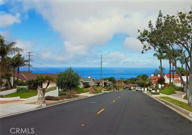 6836 Abbottswood Drive, Rancho Palos Verdes, California 90275, 4 Bedrooms Bedrooms, ,1 BathroomBathrooms,Residential,Sold,Abbottswood,PW17120983