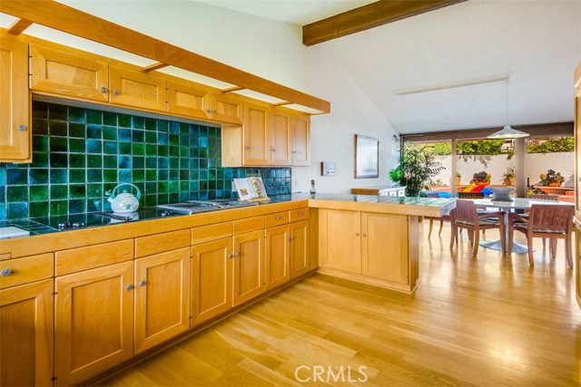 1425 Via Zumaya, Palos Verdes Estates, California 90274, 5 Bedrooms Bedrooms, ,3 BathroomsBathrooms,Residential,Sold,Via Zumaya,PV17070870