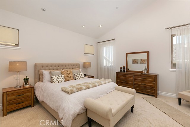 105 Lucia Avenue, Redondo Beach, California 90277, 3 Bedrooms Bedrooms, ,2 BathroomsBathrooms,Residential,Sold,Lucia,SB19076880