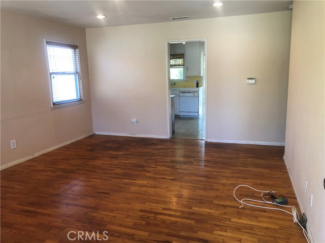 1906 Ruhland Avenue, Redondo Beach, California 90278, 2 Bedrooms Bedrooms, ,1 BathroomBathrooms,Residential,Sold,Ruhland,SB21147127