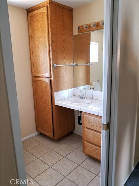 Guest House Bathroom