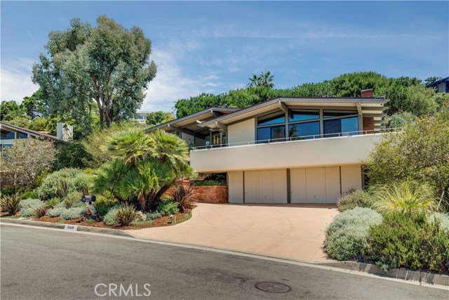 30088 Avenida Tranquila, Rancho Palos Verdes, California 90275, 5 Bedrooms Bedrooms, ,2 BathroomsBathrooms,Residential,Sold,Avenida Tranquila,PV17156079