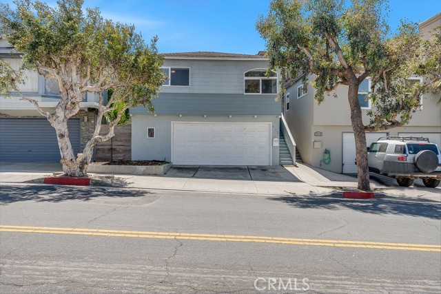 412 Marine Avenue, Manhattan Beach, California 90266, 3 Bedrooms Bedrooms, ,Residential,Sold,Marine,SB21057132