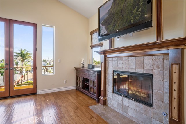 1605 Stanford Avenue, Redondo Beach, California 90278, 5 Bedrooms Bedrooms, ,3 BathroomsBathrooms,Residential,Sold,Stanford,SB19237722