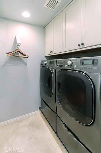 619 Broadway, Redondo Beach, California 90277, 3 Bedrooms Bedrooms, ,2 BathroomsBathrooms,Residential,Sold,Broadway,SB17102336