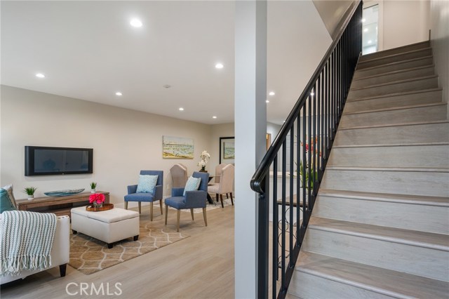 2406 Aviation Boulevard, Redondo Beach, California 90278, 3 Bedrooms Bedrooms, ,1 BathroomBathrooms,Residential,Sold,Aviation,SB20181174