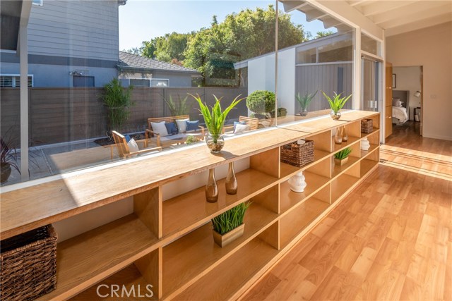 852 18th, Manhattan Beach, California 90266, 4 Bedrooms Bedrooms, ,1 BathroomBathrooms,Residential,Sold,18th,SB20139694