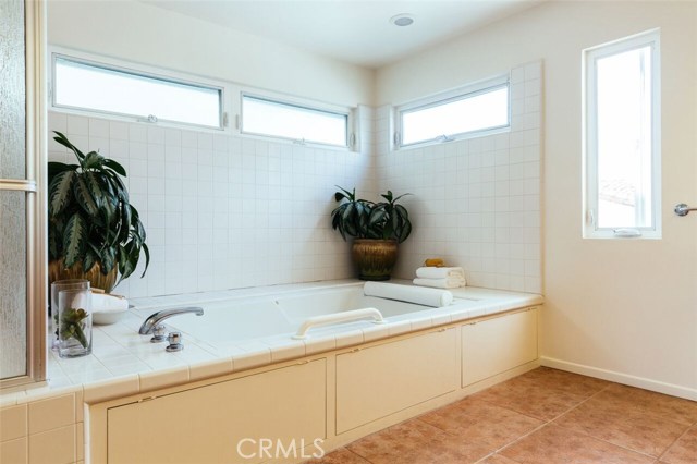 229 24th Street, Hermosa Beach, California 90254, 4 Bedrooms Bedrooms, ,3 BathroomsBathrooms,Residential,Sold,24th,DW17092631