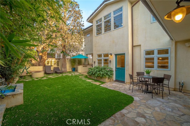1111 8th Street, Hermosa Beach, California 90254, 4 Bedrooms Bedrooms, ,3 BathroomsBathrooms,Residential,Sold,8th,SB20223282