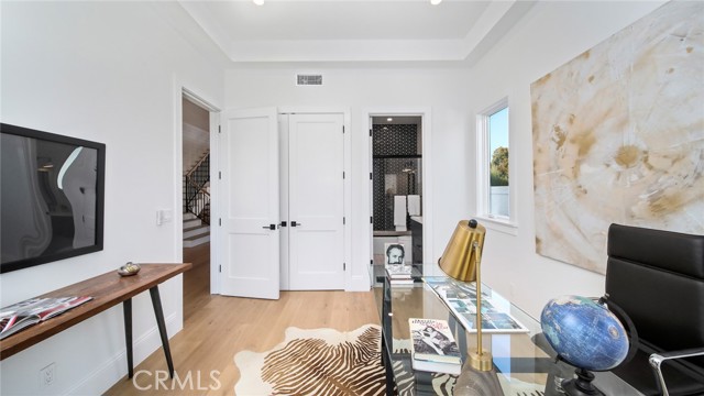 1137 6th Street, Manhattan Beach, California 90266, 5 Bedrooms Bedrooms, ,5 BathroomsBathrooms,Residential,Sold,6th,PV21069366