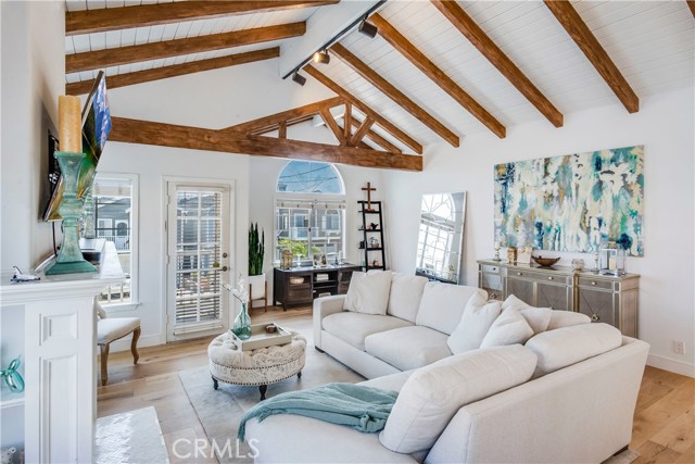 1621 Carlson Lane, Redondo Beach, California 90278, 3 Bedrooms Bedrooms, ,3 BathroomsBathrooms,Residential,Sold,Carlson,SB18172325