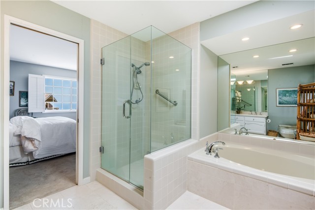 29707 Island View Drive, Rancho Palos Verdes, California 90275, 2 Bedrooms Bedrooms, ,2 BathroomsBathrooms,Residential,Sold,Island View,PV21082857