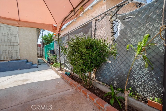  Income Home for Sale in Los Angeles, California