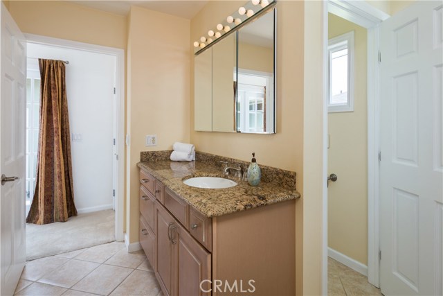 1505 Wendy Way, Manhattan Beach, California 90266, 2 Bedrooms Bedrooms, ,2 BathroomsBathrooms,Residential,Sold,Wendy,SB17157173