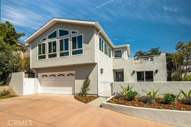 1261 Bryant Place, Manhattan Beach, California 90266, 4 Bedrooms Bedrooms, ,3 BathroomsBathrooms,Residential,Sold,Bryant,SB21080177