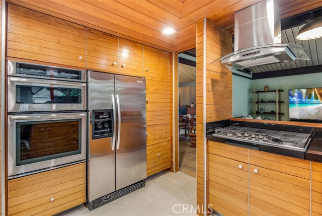 15 Margate Square, Palos Verdes Estates, California 90274, 3 Bedrooms Bedrooms, ,2 BathroomsBathrooms,Residential,Sold,Margate,SB21026966