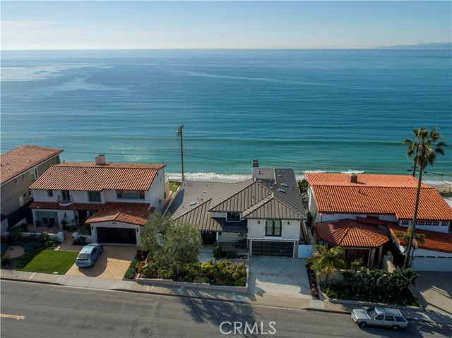 517 Paseo De La Playa, Redondo Beach, California 90277, 5 Bedrooms Bedrooms, ,4 BathroomsBathrooms,Residential,Sold,Paseo De La Playa,SB17064139