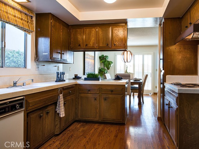 519 Prospect Avenue, Redondo Beach, California 90277, 4 Bedrooms Bedrooms, ,1 BathroomBathrooms,Residential,Sold,Prospect,PV18184892