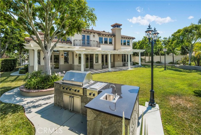 1 San Miguel, Rolling Hills Estates, California 90274, 5 Bedrooms Bedrooms, ,5 BathroomsBathrooms,Residential,Sold,San Miguel,PV18195768