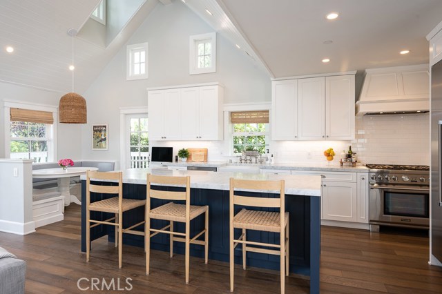 604 31st Street, Manhattan Beach, California 90266, 5 Bedrooms Bedrooms, ,4 BathroomsBathrooms,Residential,Sold,31st,SB20112940