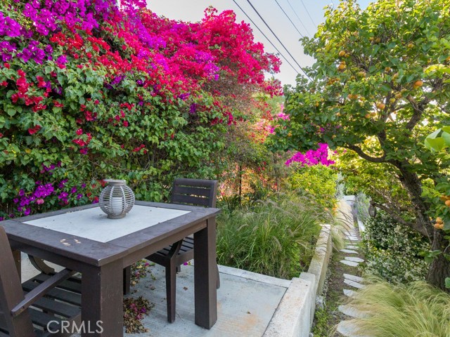 29403 Enrose Avenue, Rancho Palos Verdes, California 90275, 3 Bedrooms Bedrooms, ,2 BathroomsBathrooms,Residential,Sold,Enrose,PV20103202