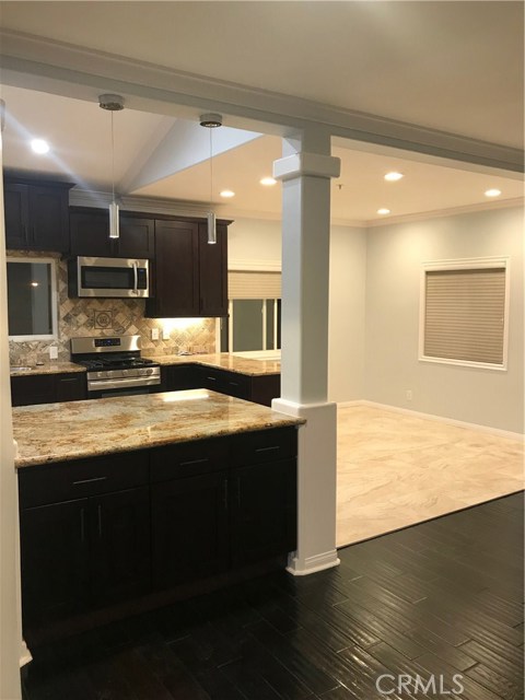 605 Lucia Avenue, Redondo Beach, California 90277, 4 Bedrooms Bedrooms, ,3 BathroomsBathrooms,Residential,Sold,Lucia,SB19087867