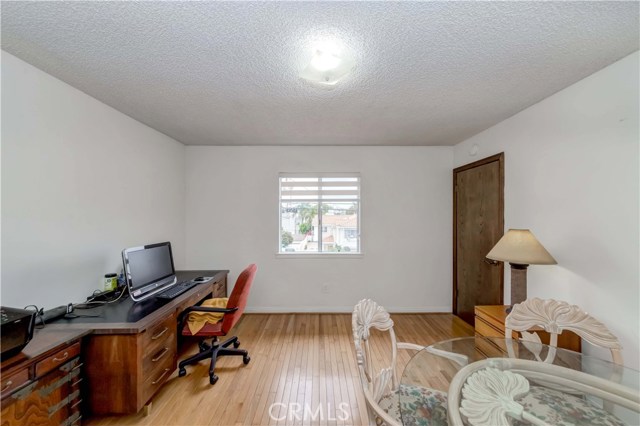 1720 Harriman Lane, Redondo Beach, California 90278, 4 Bedrooms Bedrooms, ,2 BathroomsBathrooms,Residential,Sold,Harriman,SB20111040