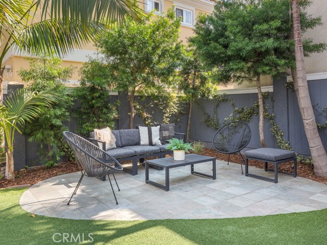 2312 Huntington Lane, Redondo Beach, California 90278, 4 Bedrooms Bedrooms, ,2 BathroomsBathrooms,Residential,Sold,Huntington,SB20214766