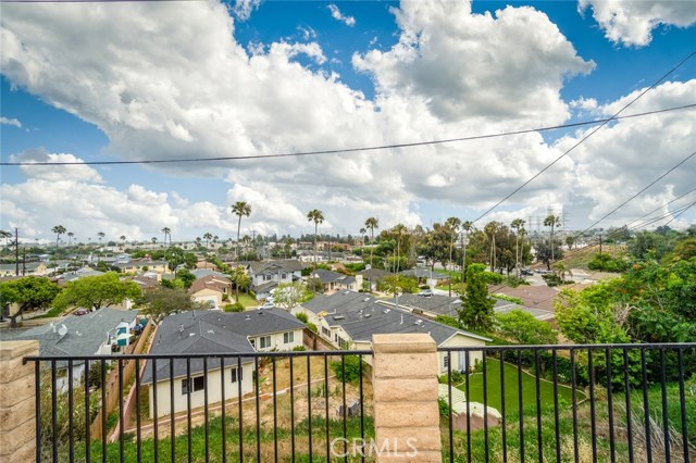 512 Green Lane, Redondo Beach, California 90278, 4 Bedrooms Bedrooms, ,3 BathroomsBathrooms,Residential,Sold,Green,SP19175465