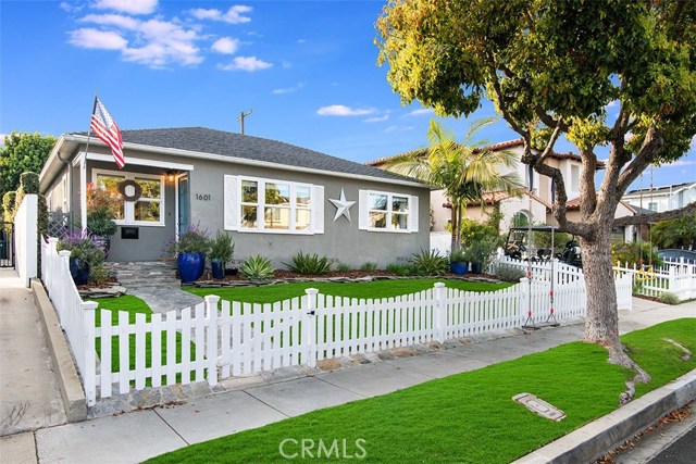 1601 Wendy Way, Manhattan Beach, California 90266, 3 Bedrooms Bedrooms, ,2 BathroomsBathrooms,Residential,Sold,Wendy,SB20050388