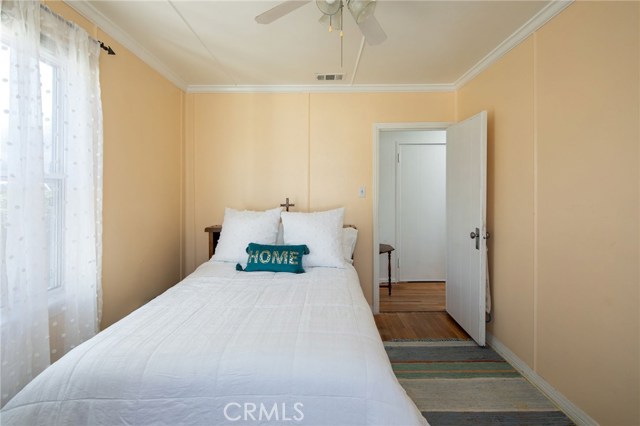 2623 Voorhees Avenue, Redondo Beach, California 90278, 3 Bedrooms Bedrooms, ,1 BathroomBathrooms,Residential,Sold,Voorhees,SB18274134