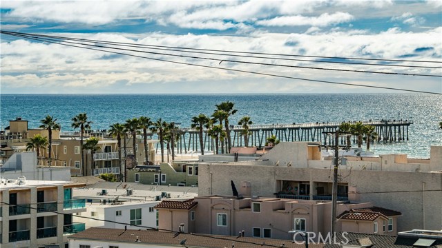 1601 Manhattan Avenue, Hermosa Beach, California 90254, 4 Bedrooms Bedrooms, ,4 BathroomsBathrooms,Residential,Sold,Manhattan,SB20050633